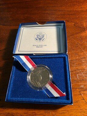 US MINT 1986-S UNITED STATES LIBERTY92% COPPER HALF DOLLAR CLAD